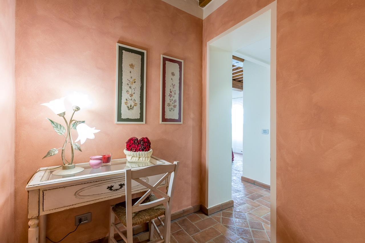 Pietra A Padule Bed & Breakfast *